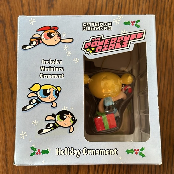 The Powerpuff Girls two piece ornament set. Holiday ornament by Cartoon Network - Picture 3 of 5